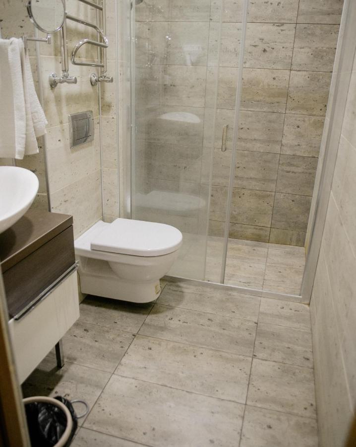 7 Days Hotel Алмати Екстер'єр фото