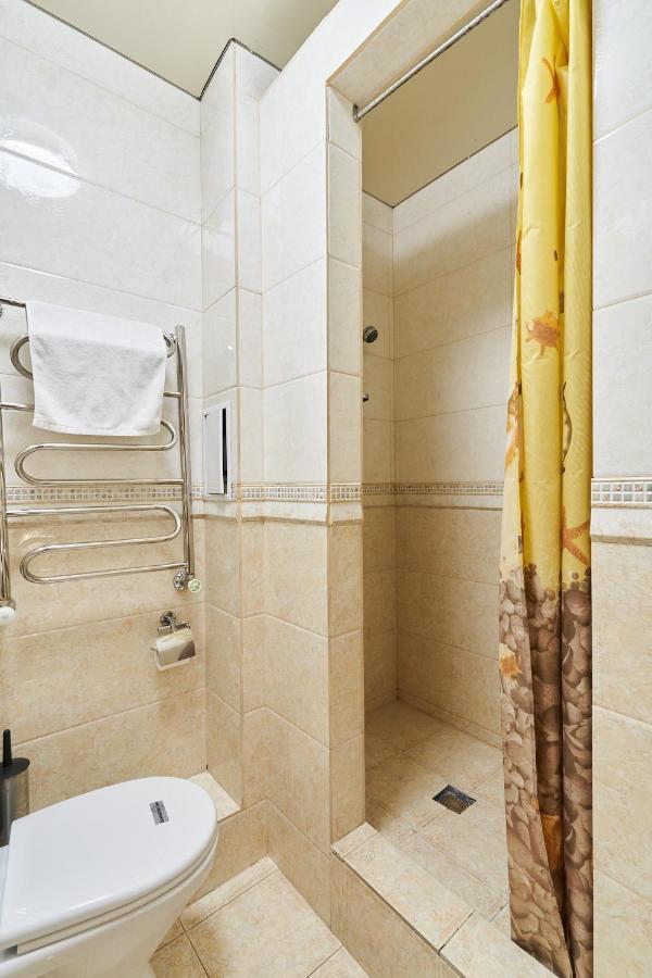 7 Days Hotel Алмати Екстер'єр фото