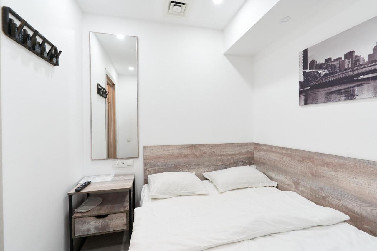 7 Days Hotel Алмати Екстер'єр фото