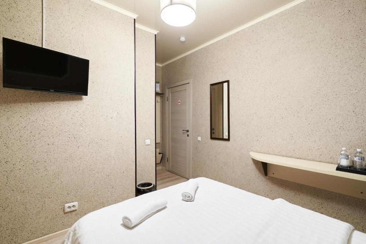 7 Days Hotel Алмати Екстер'єр фото