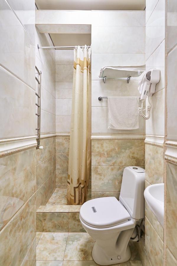 7 Days Hotel Алмати Екстер'єр фото