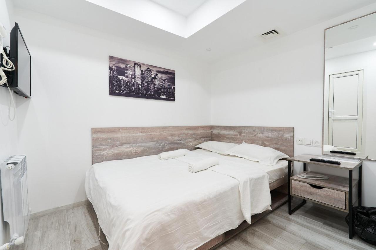 7 Days Hotel Алмати Екстер'єр фото